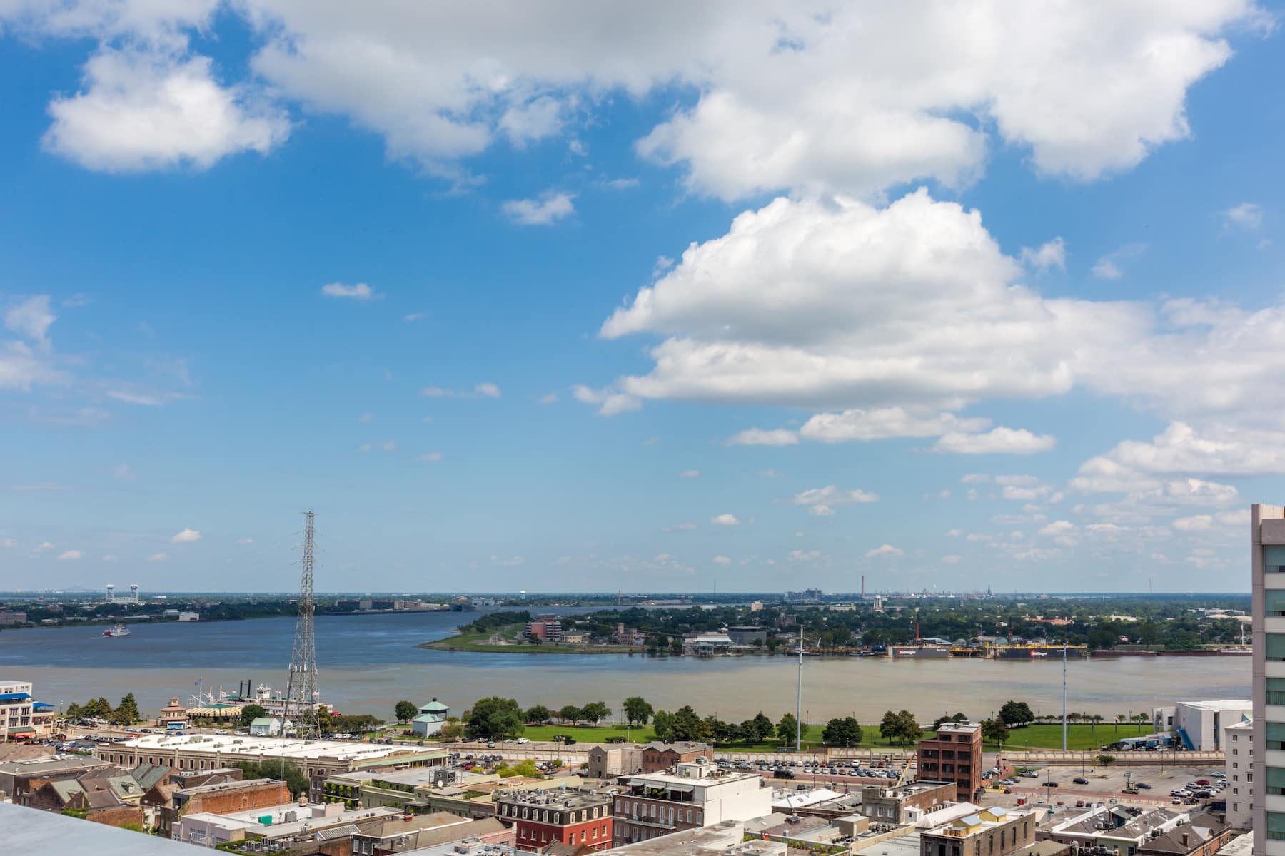 Exterior of Wyndham New Orleans - French Quarter hotel in New Orleans, Louisiana